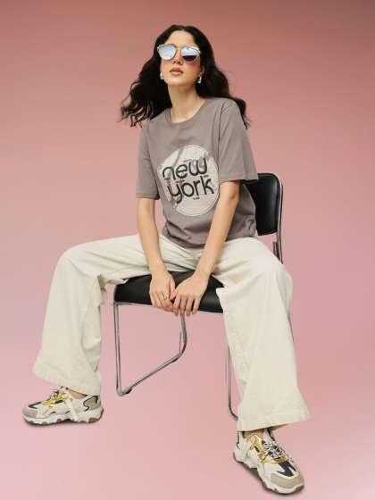 Espresso Typography Printed Pure Cotton Relaxed Fi