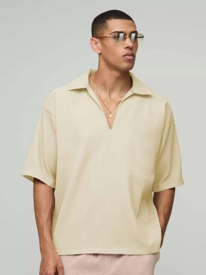 TRAQUILA Men Polo Collar Tshirt