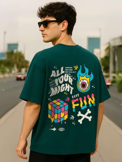 VEIRDO Men Printed Applique Tshirt